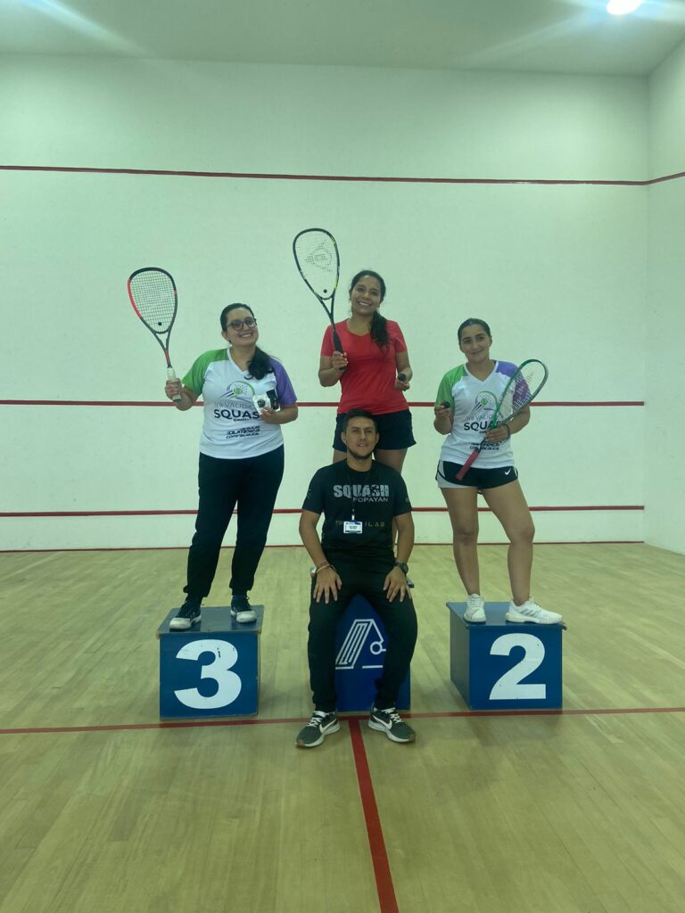Ganadores, categoría femenina, 1era Válida regional de squash 
