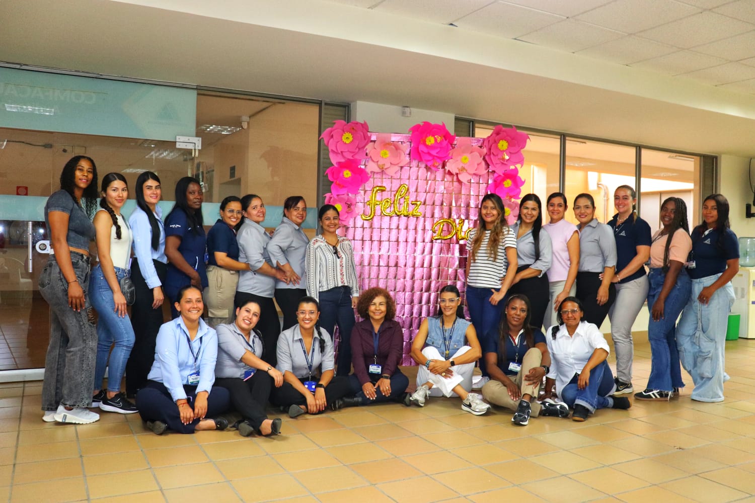 Colaboradoras Comfacauca en la zona norte participaron de la conmemoración del Día internacional de la Mujer