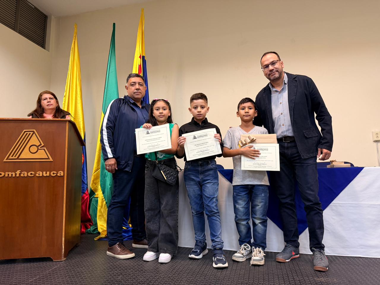 Creatividad en escena: Comfacauca celebró el XXV Concurso de Creación Literaria “Rafael Maya”
