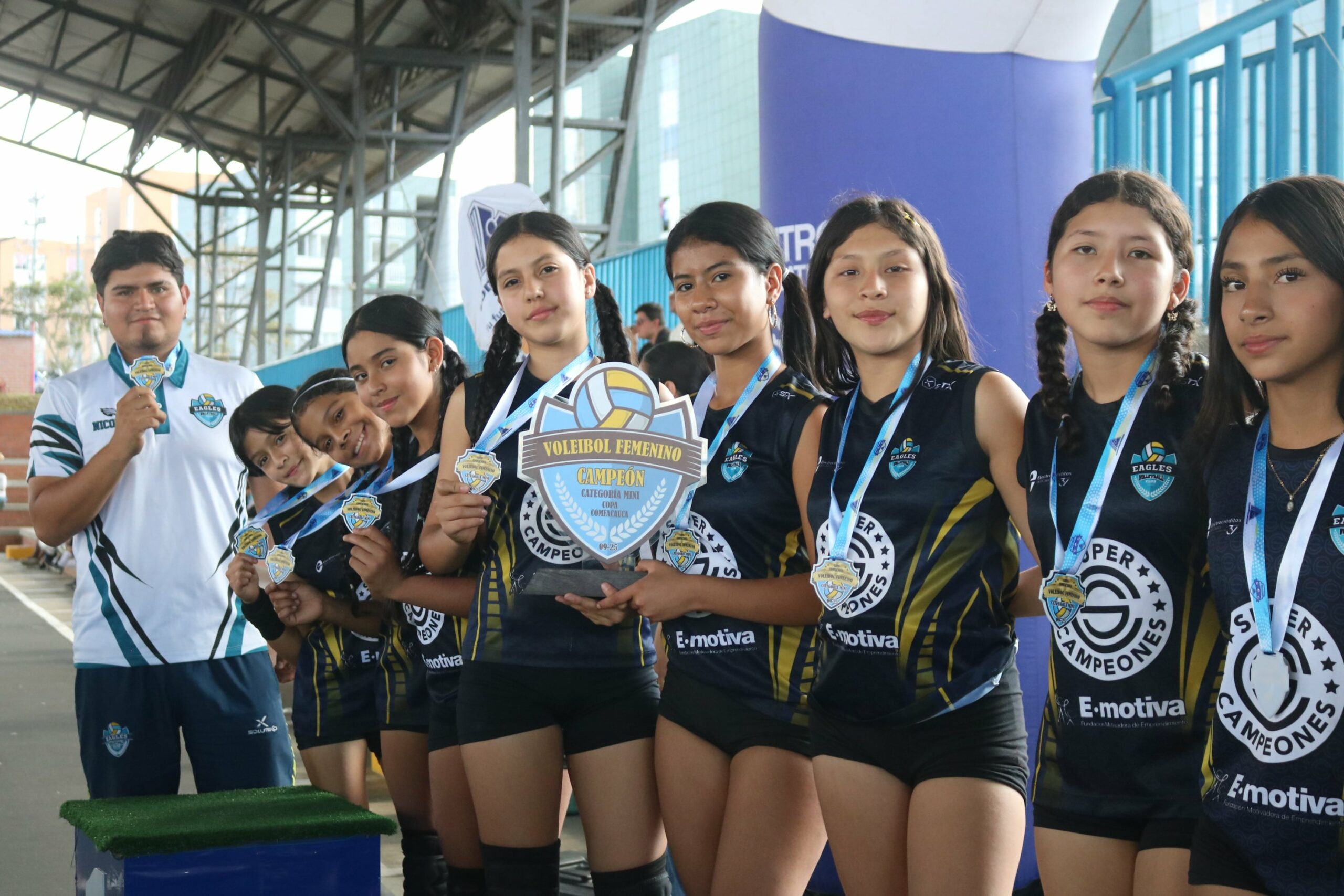 Emoción y talento en la Copa Comfacauca de Voleibol Femenino